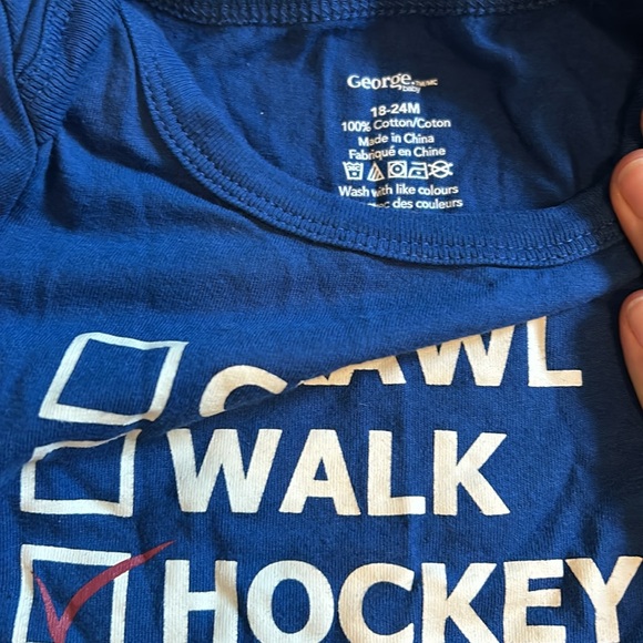 Long sleeve bodysuit 18-24 months - Picture 2 of 3